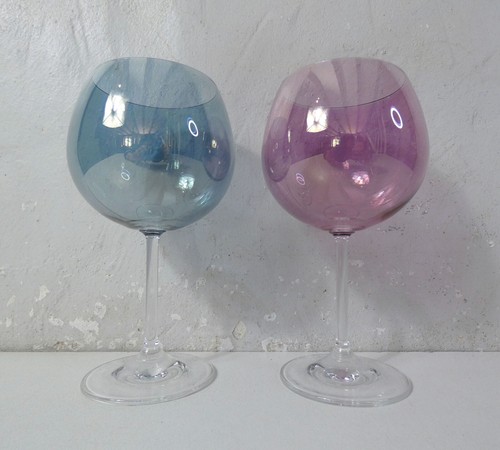 Verres pied en - en, cristal