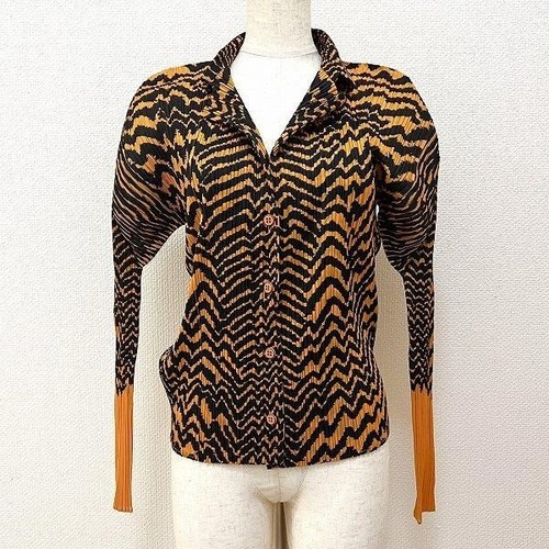 Chemises plissées pleats - chemises,