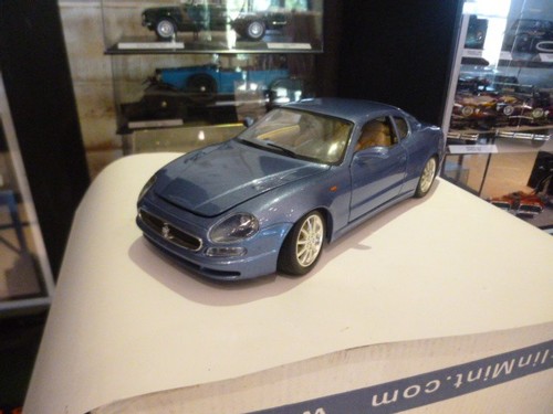 Maserati 3200 1998 burago - 1998,