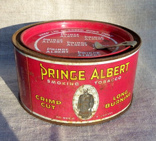 ANCIENNE BOÎTE DE TABAC