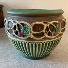 Vintage Antique Roseville Normandy Grape Leaves Planter #609-9 Jardiniere