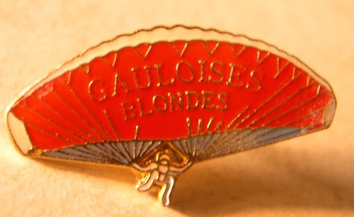 Ancien pin gauloises - , :