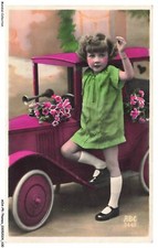 AOAP5-0354-GAMES-TOY - child and small car