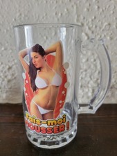 Belle chope à bière en verre