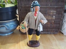 Santon de Provence signé S