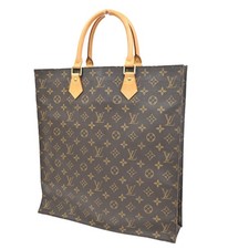 LOUIS VUITTON Logo Sac Plat