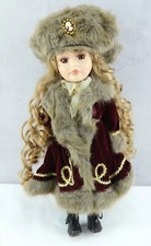 Poupée en porcelaine de collection vintage