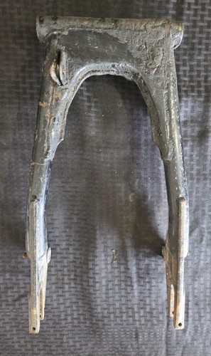 Suzuki gt750 swingarm - suzuki,