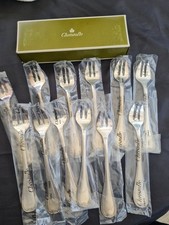 12 FOURCHETTES A HUITRE CHRISTOFLE MODELE  9 MALMAISON MAT NEUF SOUS BLISTER