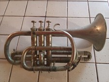 TROMPETTE LECOMTE BUGLE DANS SON JUS