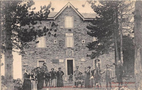 Cpa chalet garde - de, du