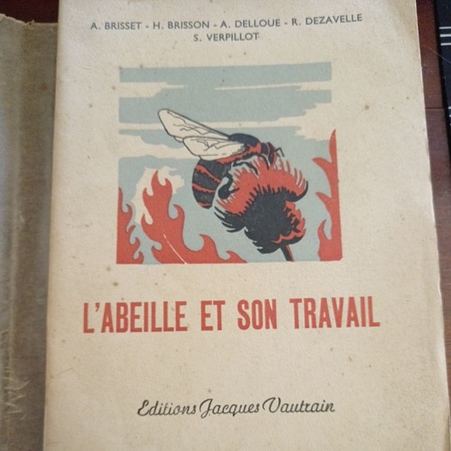 Abeille son travail - l'abeille, et