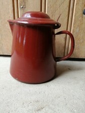 P5- verseuse ancienne pot a lait tole emaillée brun rouge cruche broc cuisine