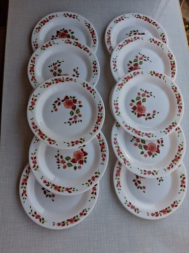 Lot assiettes a dessert - de,
