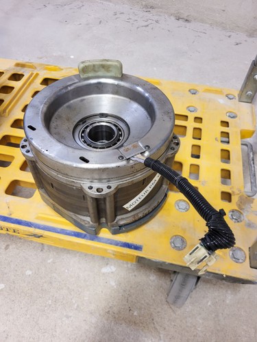Moteur électrique brushless