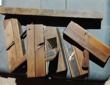 5 Anciens rabots + 1 Niveau