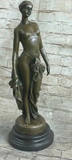 Sculpture En Bronze Semi Nue