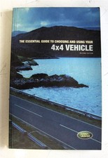 LAND ROVER 4x4 Vehicle Essential Guide Car Publicity Piece Book 2001 2nd Edit
