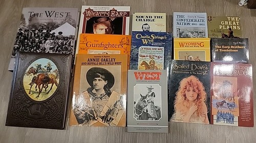 Book lot west gunfighters - 14,