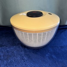 OXO, SoftWorks One-Handed Pump Salad Spinner -