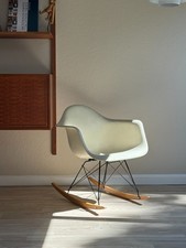 Mid Century Modern Lounge