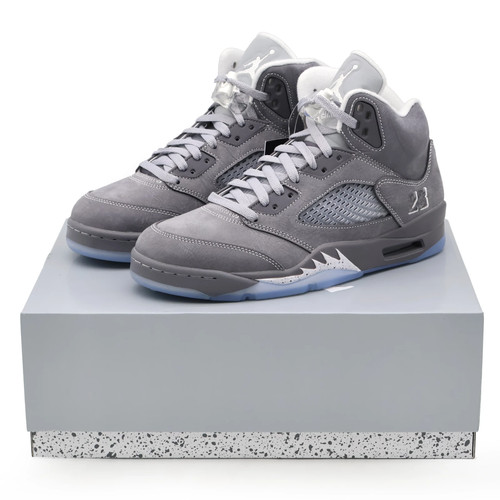 Dd0587 002 nike air jordan - nike,