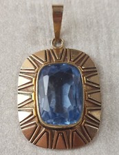 Ancien pendentif en plaqué or et pierre bleue, art deco