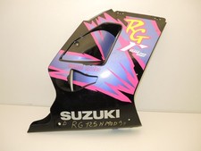 Carénage flanc droit SUZUKI