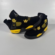 Jordan 4 Retro Thunder - Size 8
