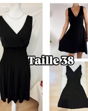 Robe Noire Décolletée Femme