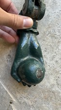 authentique heurtoir de porte ancien , complet "la Main bague à la pomme"