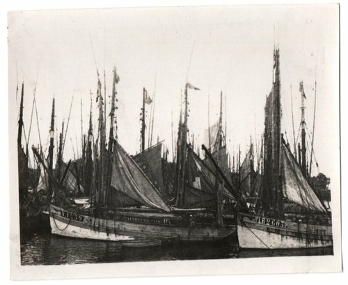 Photo snapshot 1930 barques - snapshot,