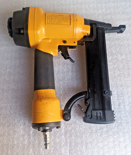 Agrafeuse bostitch sb156sl - agrafeuse, sb156sl-1-e