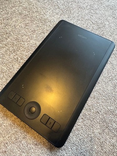 Wacom intuos pro small pen - wacom,