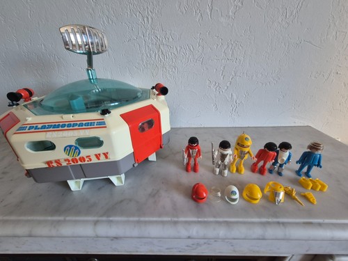 Station spatiale playmospace - station,