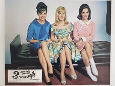 16 Photos 3 SUR UN SOFA JERRY