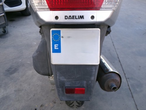 Porte plaque immatriculation - d,