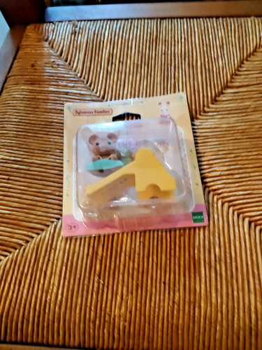 Boite neuve sylvanian families - neuve,