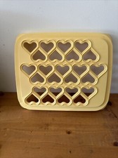 ravioles ravioli  party  jaune