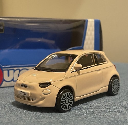 Voiture miniature fiat - voiture,