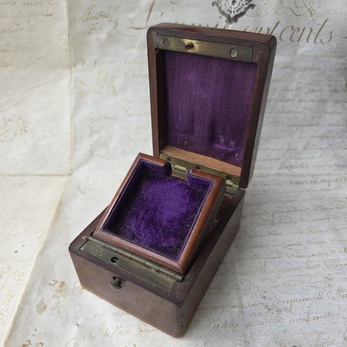Coffret porte montre ancien - montre,