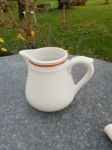 Crémier pot lait - lait, en