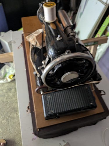 Athos machine coudre - athos,