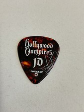 Johnny Depp Hollywood Vampires Tortoise Spider Web Guitar Pick (E)