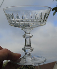 Val Saint Lambert - Coupe à champagne en cristal modèle Esneux Chartreuse