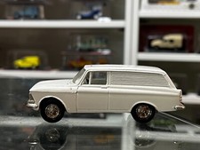 Moskvitch 434 blanc 1/43 sans