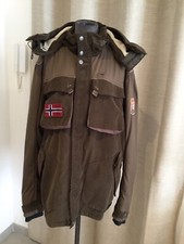 Très Beau Et Authentique