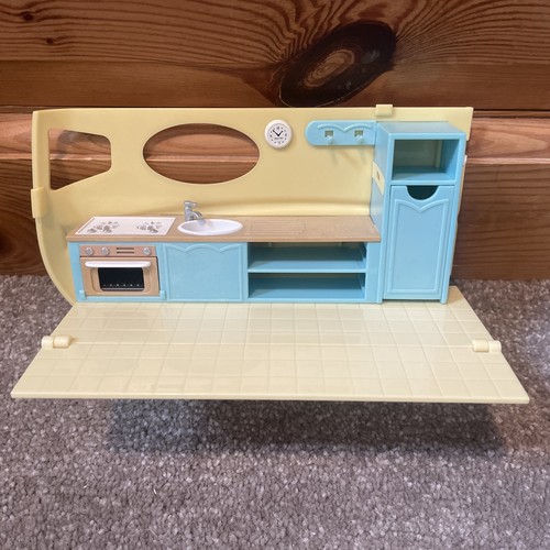 Sylvanian families caravan - families,