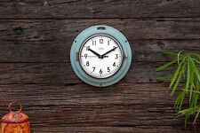 Ancienne horloge murale