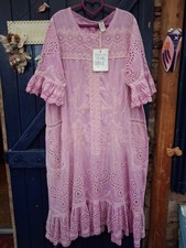 Magnolia Pearl robe Anna
